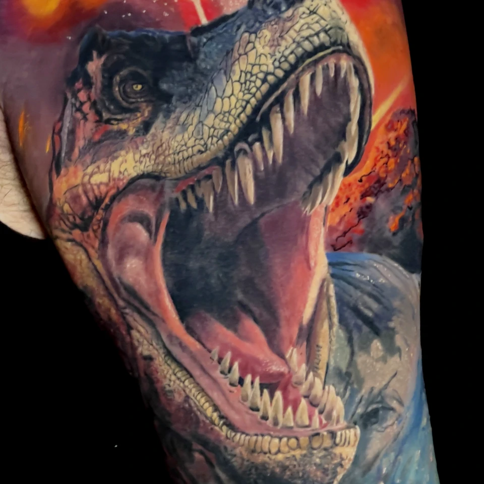 A dinosaur sleeve with an immersive natural setting