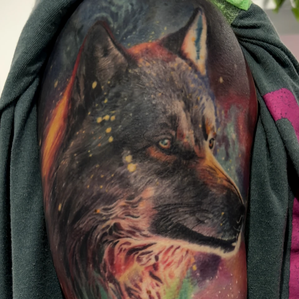 Wolf detail from Johnny’s wildlife sleeve